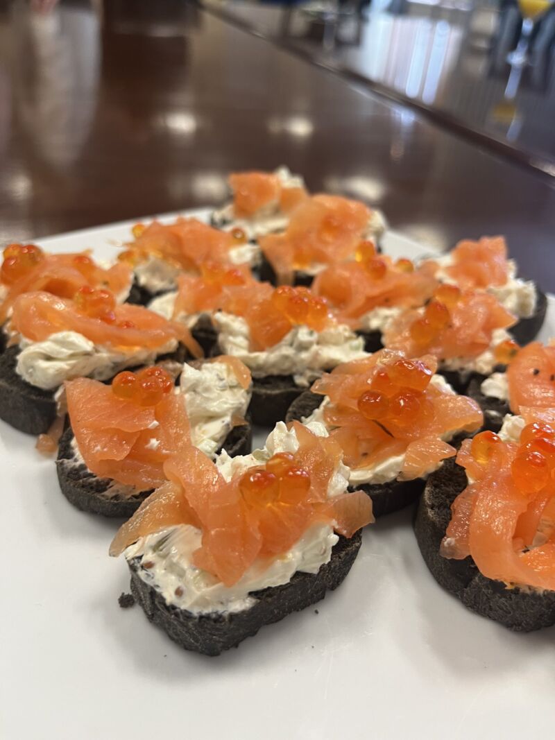 Image for the Tweet beginning: October is #NationalSeafoodMonth! What better