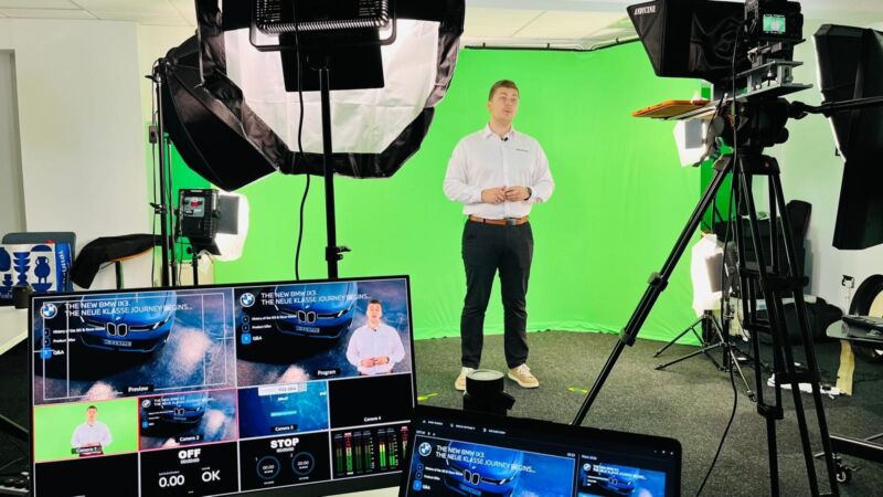 Image for the Tweet beginning: 710 attendees. 9.6/10 rating. Outstanding